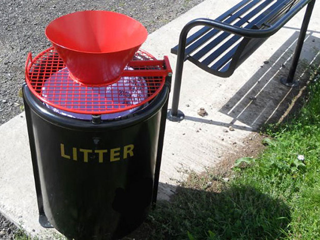 Seagull Safe Litter Bin