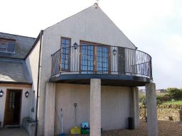 Balcony8